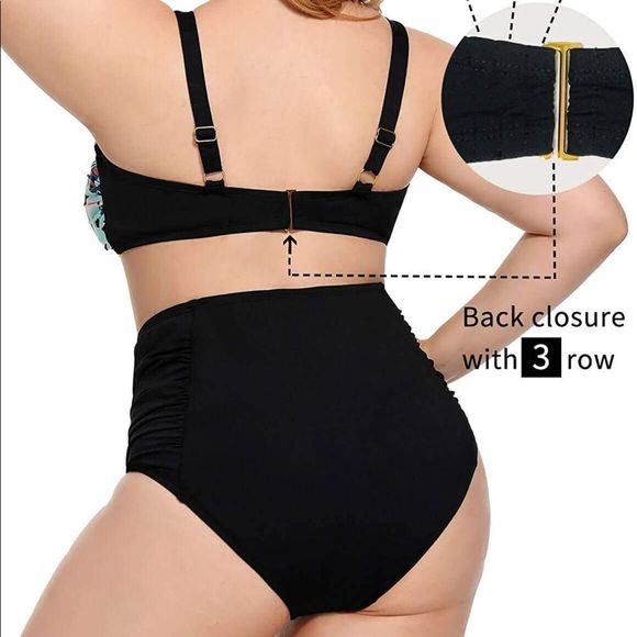 Women’s Plus Size Two Piece Swimsuits in multicolor graffiti Size 3X NWT - Picture 3 of 4